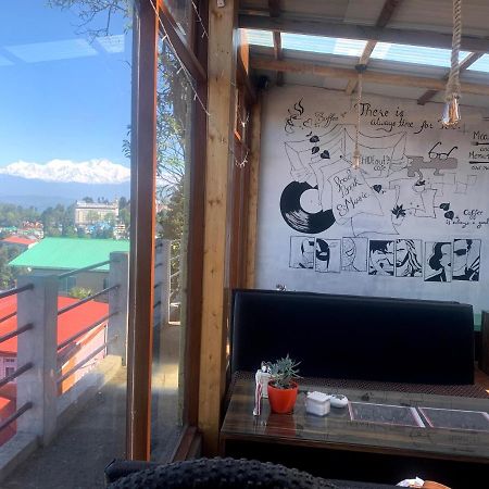 Hideout Homestay ดาร์จีลิง ภายนอก รูปภาพ